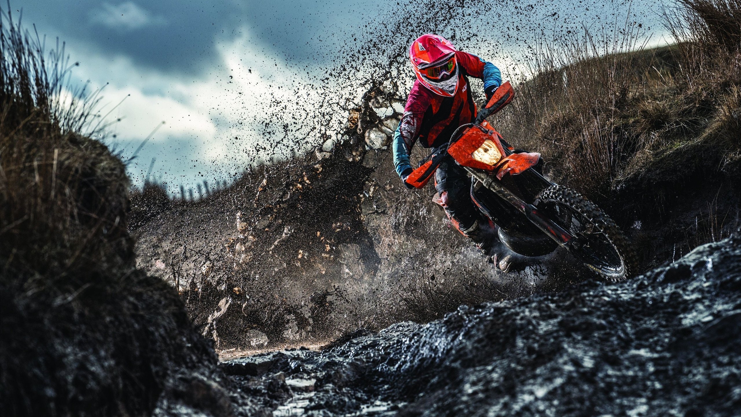 篮球赛事转播画质提升观众体验,篮球比赛转播